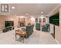 4200 Pine Valley Lane, Severn, ON L3V6H2 Photo 28
