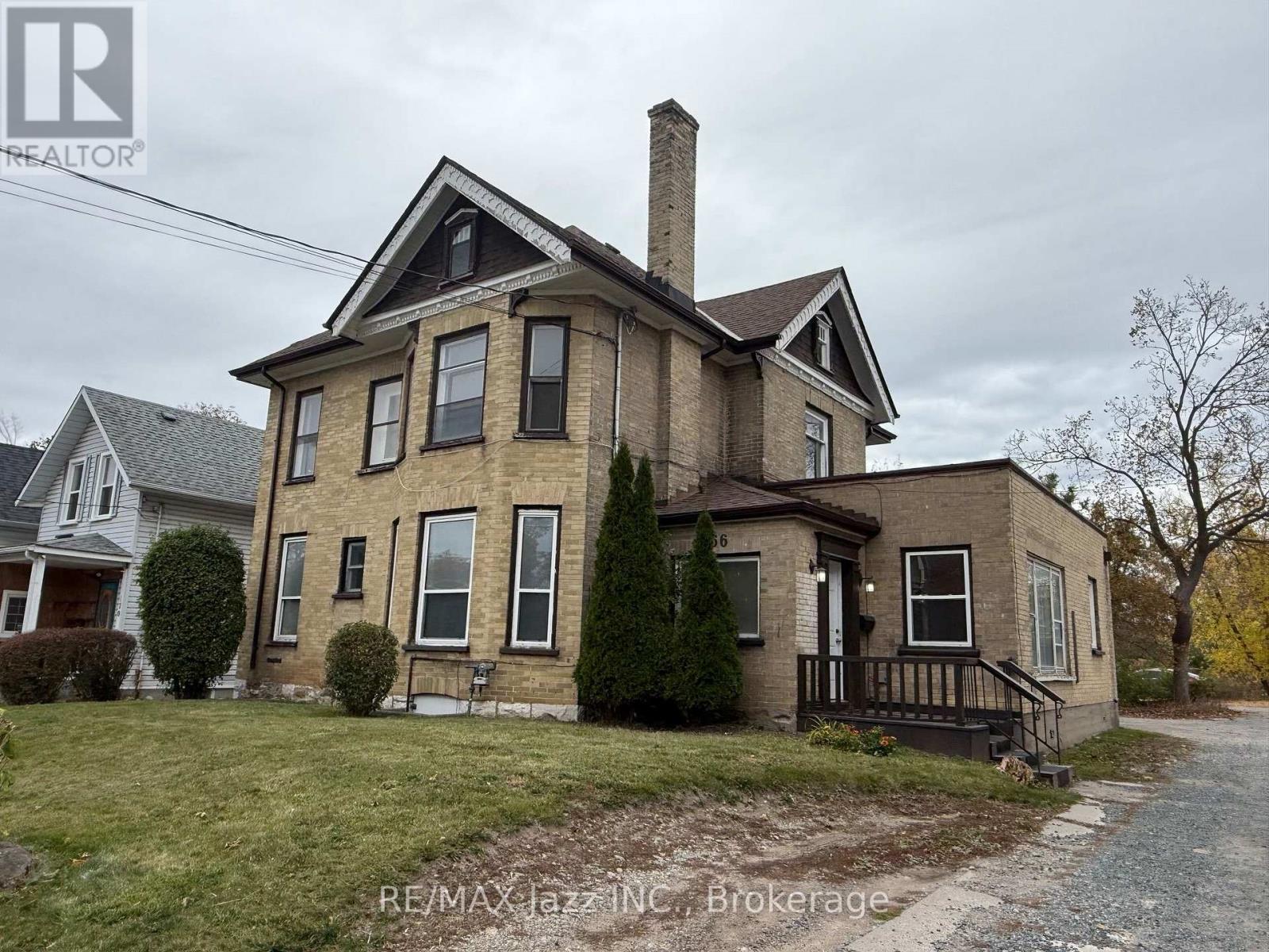 166 Dublin Street, Peterborough, ON photo 1