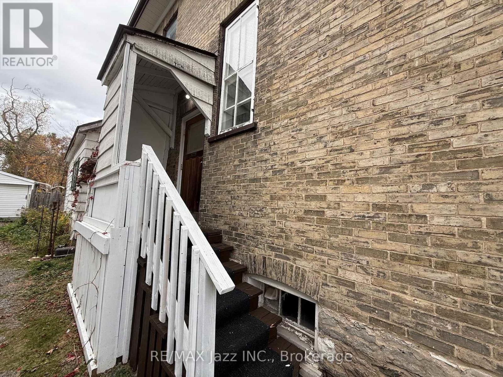 166 Dublin Street, Peterborough, ON photo 4