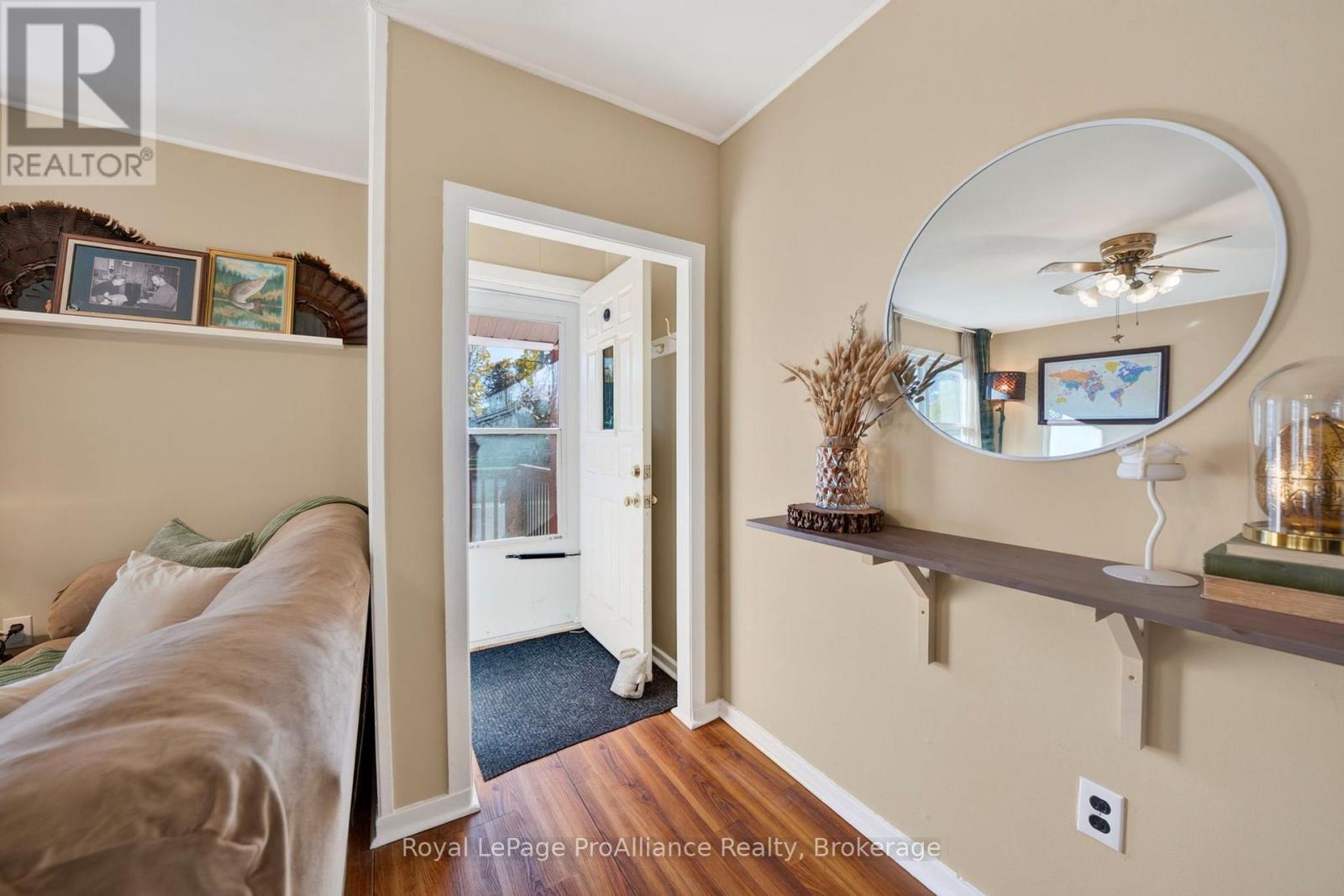 12 Kerr Crescent, Quinte West, ON photo 5