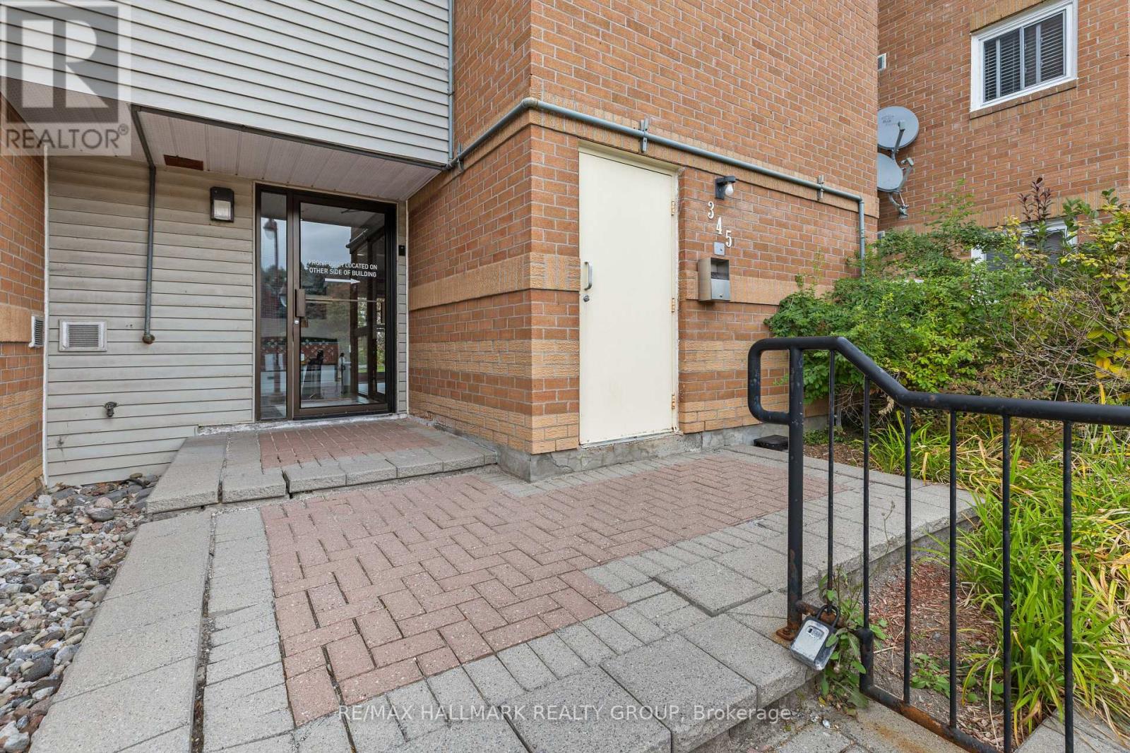 Commercial Properties for Sale in Ottawa – 306 – 345 CENTRUM BOULEVARD – By Peter Sagos - Image 19