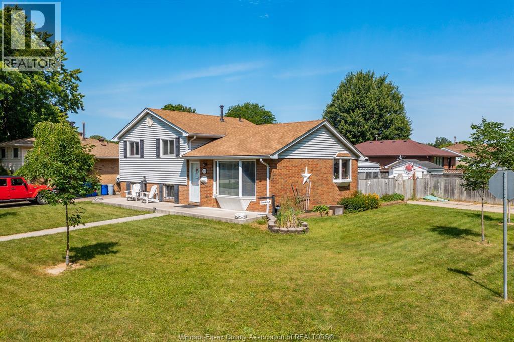 5122 COLBOURNE DRIVE - 2