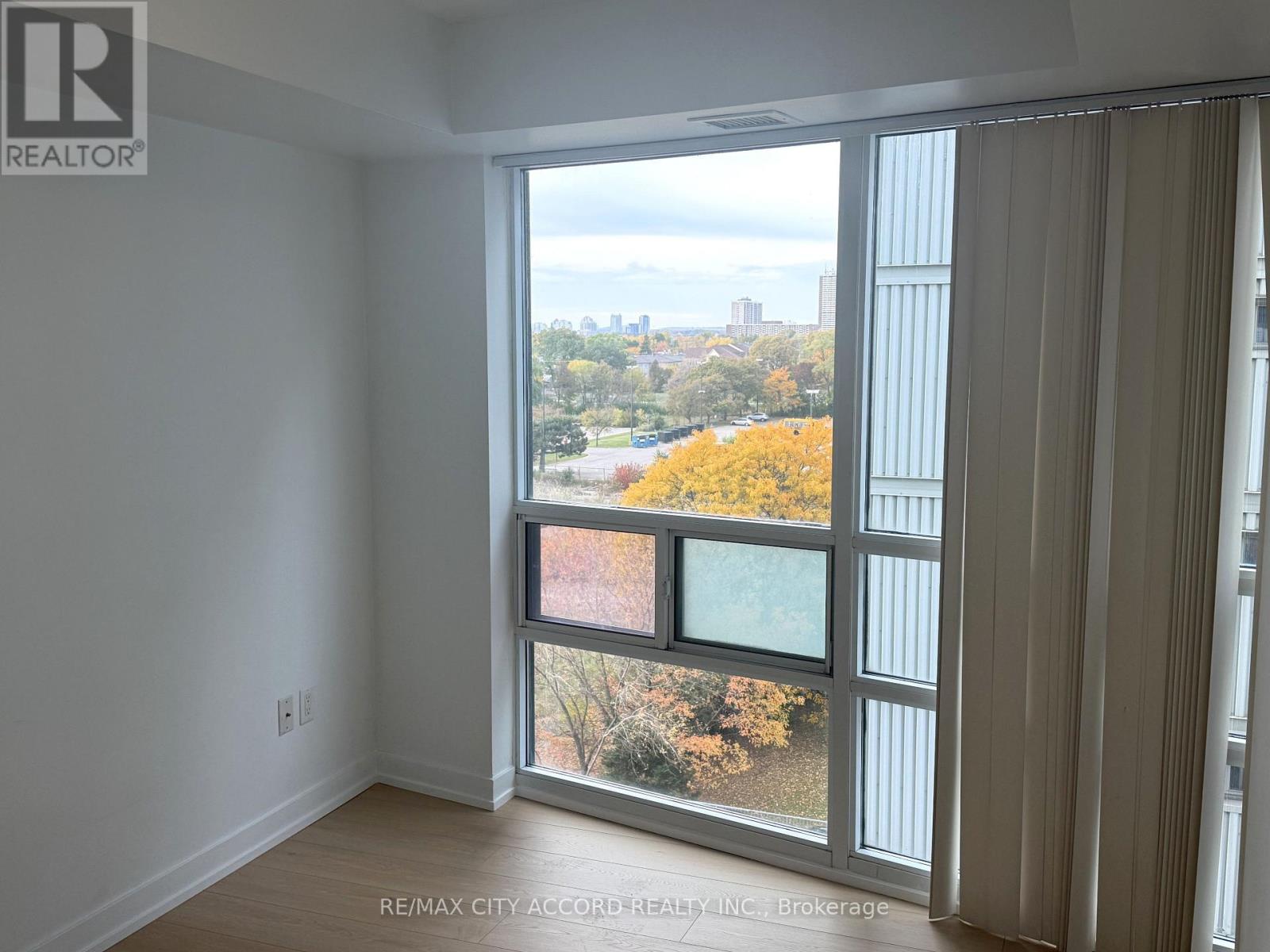 507- 5740 Yonge Street, Toronto, ON photo 9