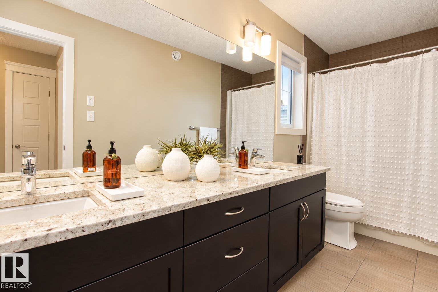 133 Sandalwood Crescent, photo 40