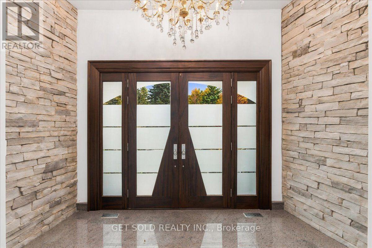 Photo of 76 SILVER FOX PLACE