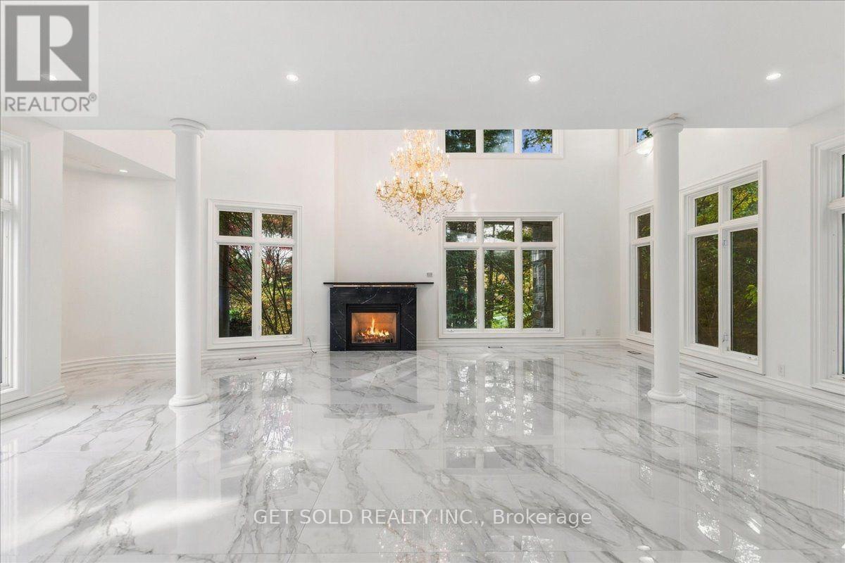 Photo of 76 SILVER FOX PLACE