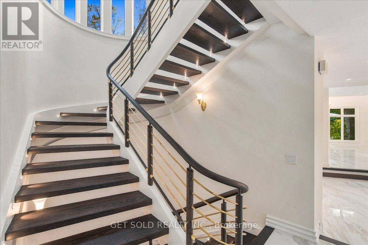 Photo of 76 SILVER FOX PLACE