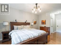 2 Stapleton Place, Barrie, ON L4N5Z3 Photo 13