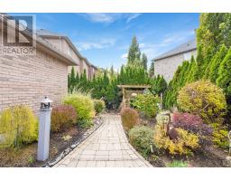 2 Stapleton Place, Barrie, ON L4N5Z3 Photo 26