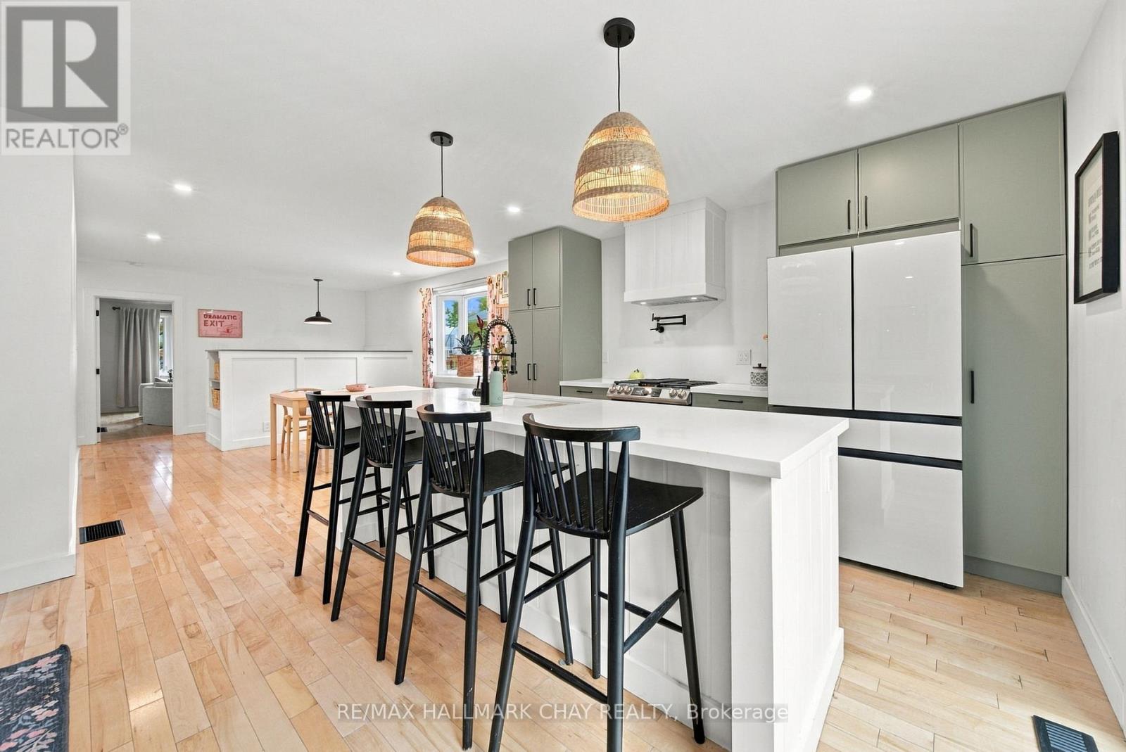 101 Queen Street, Barrie photo 12