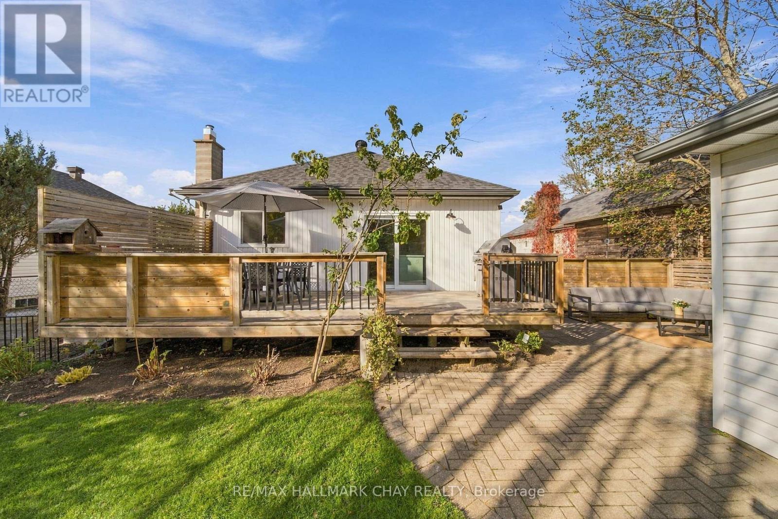 101 Queen Street, Barrie, ON photo 43
