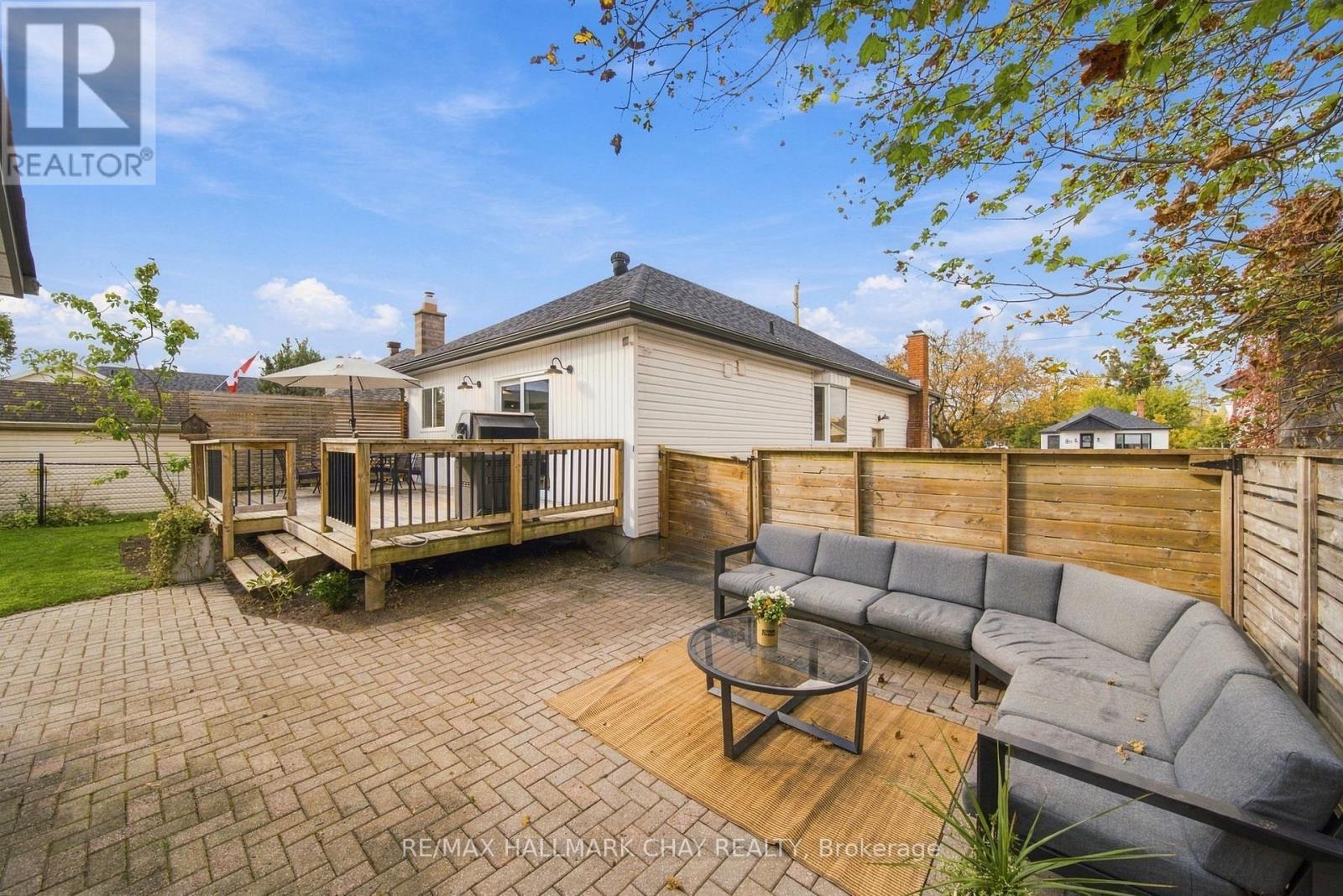 101 Queen Street, Barrie, ON photo 47