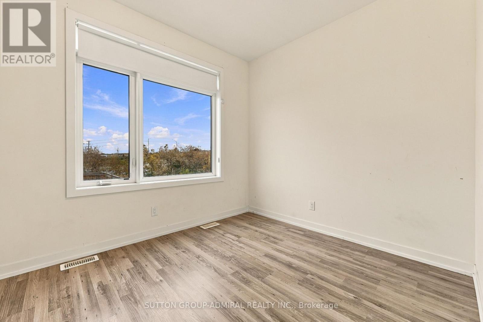 35- 370 Red Maple Road, Richmond Hill, ON photo 27