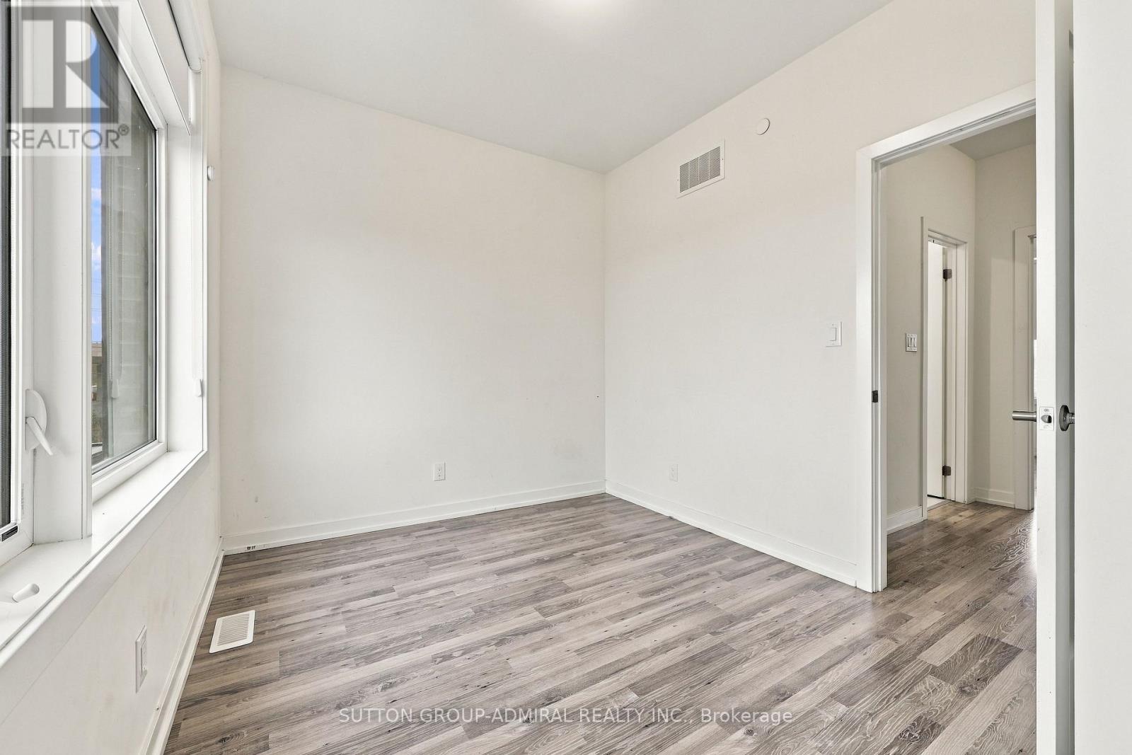 35- 370 Red Maple Road, Richmond Hill, ON photo 32