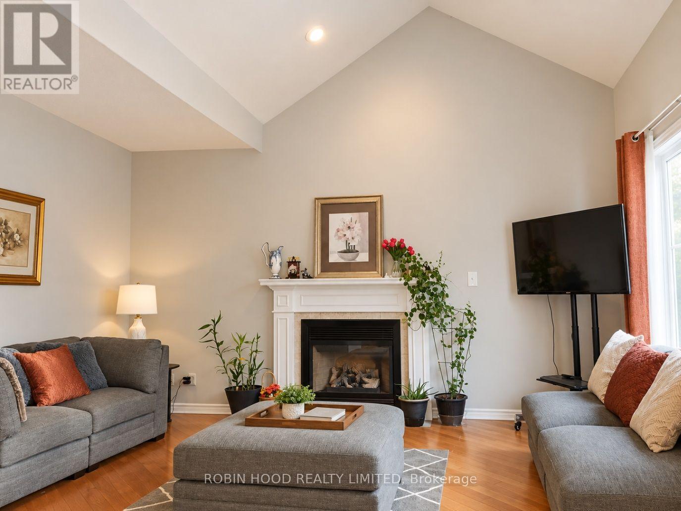 377 Berryhill Place, London North, ON photo 9