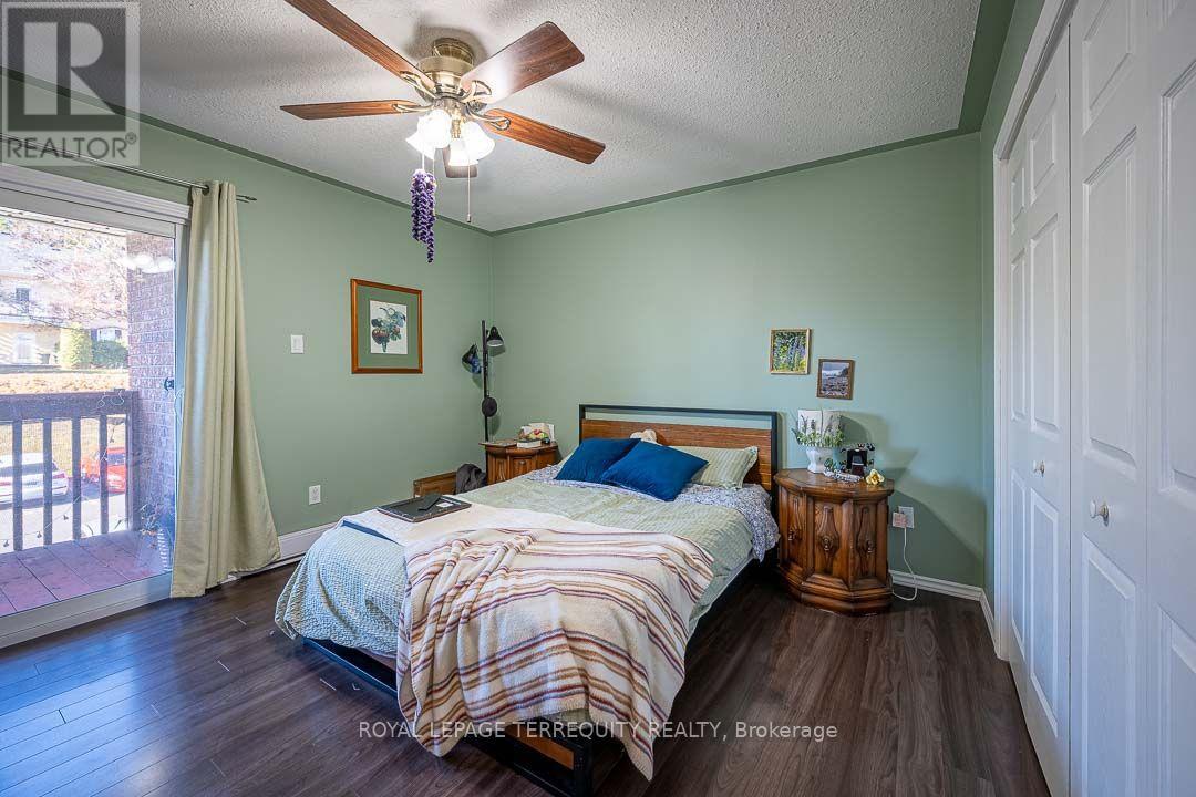 211- 475 Parkhill Road West, Peterborough, ON photo 13