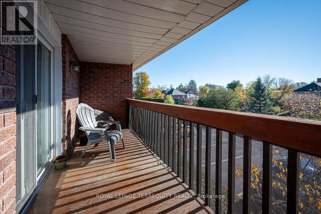 211- 475 Parkhill Road West, Peterborough, ON photo 18