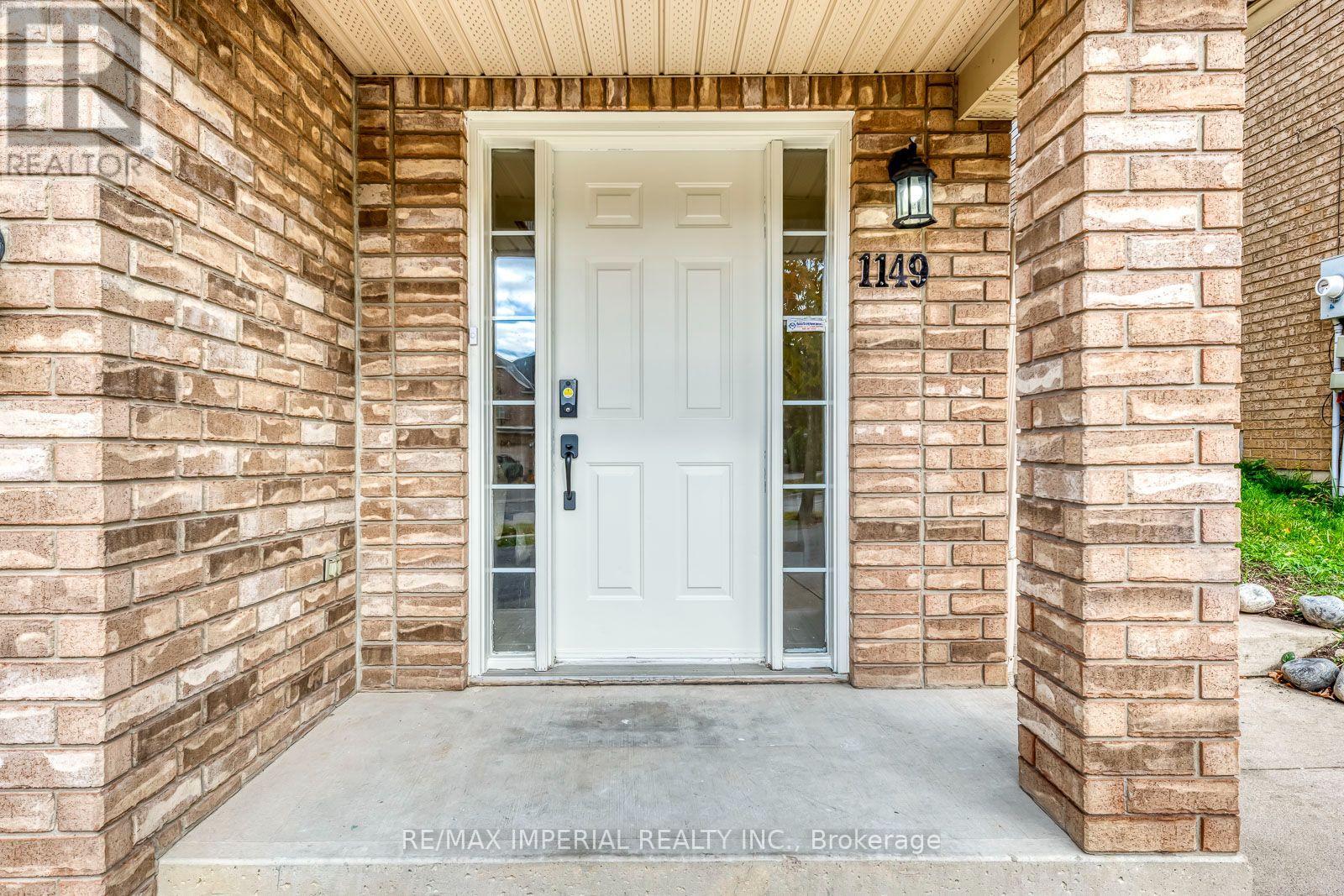 1149 Harrogate Drive, Hamilton, ON photo 6