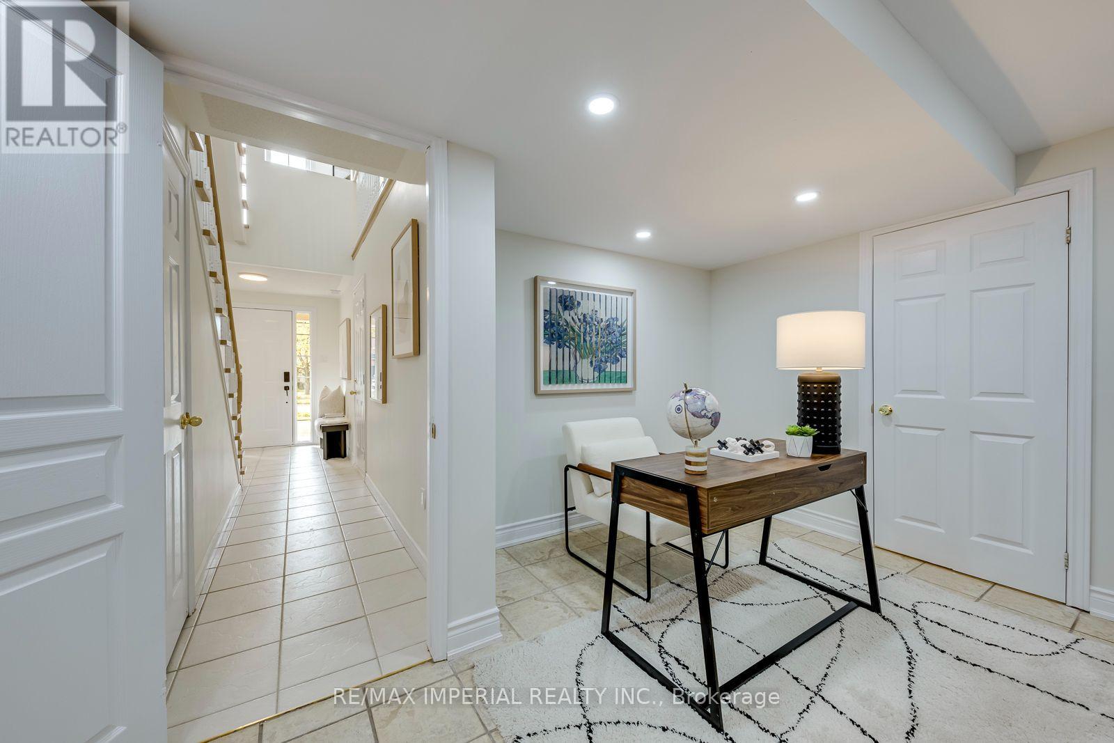 1149 Harrogate Drive, Hamilton, ON photo 8