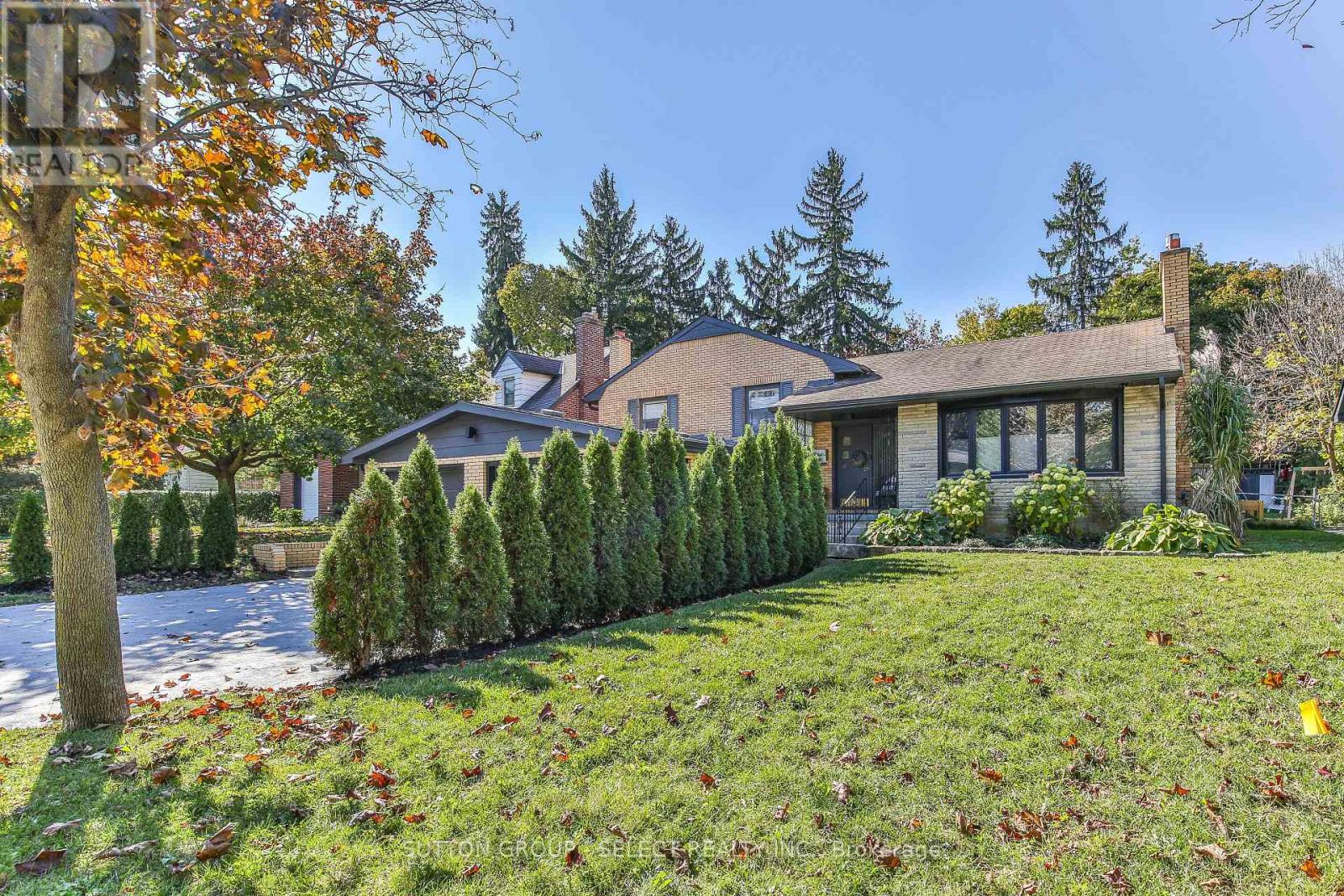 4 bedroom Single Family interior view, 35 Croxton Road, London South (South G), Ontario