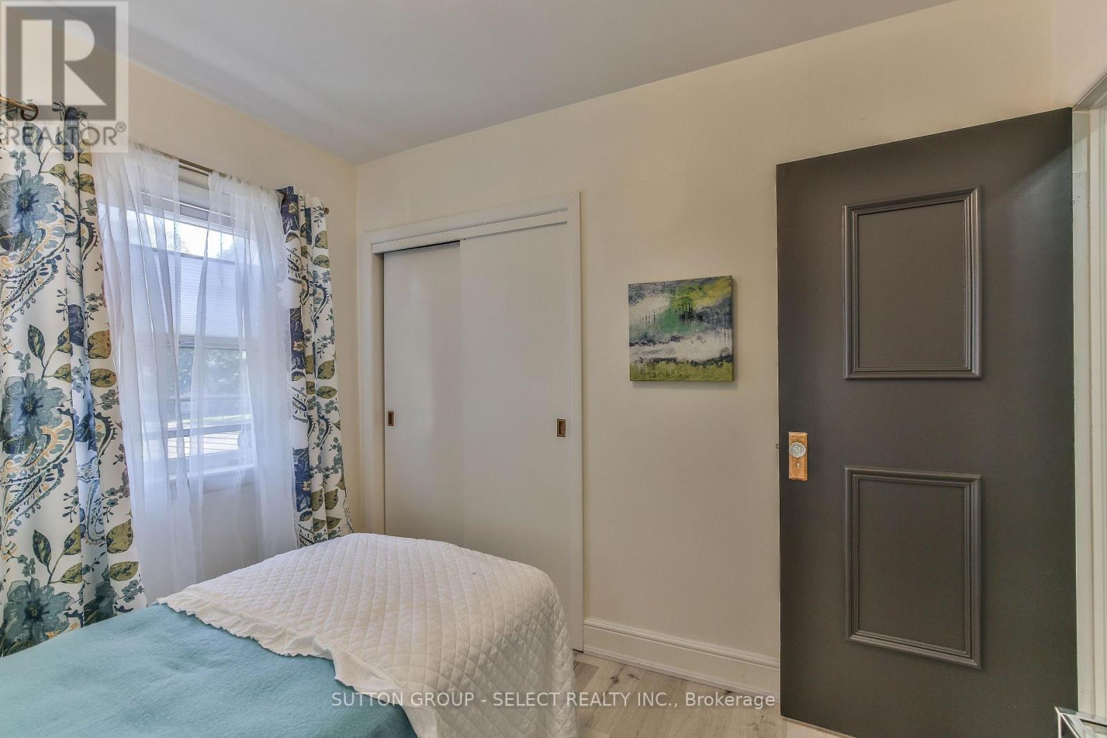 4 bedroom Single Family interior view, 35 Croxton Road, London South (South G), Ontario