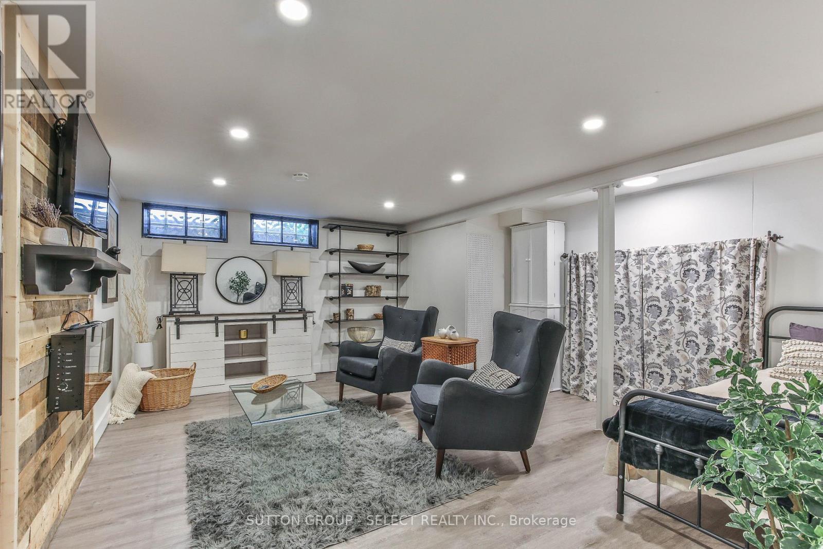 4 bedroom Single Family interior view, 35 Croxton Road, London South (South G), Ontario