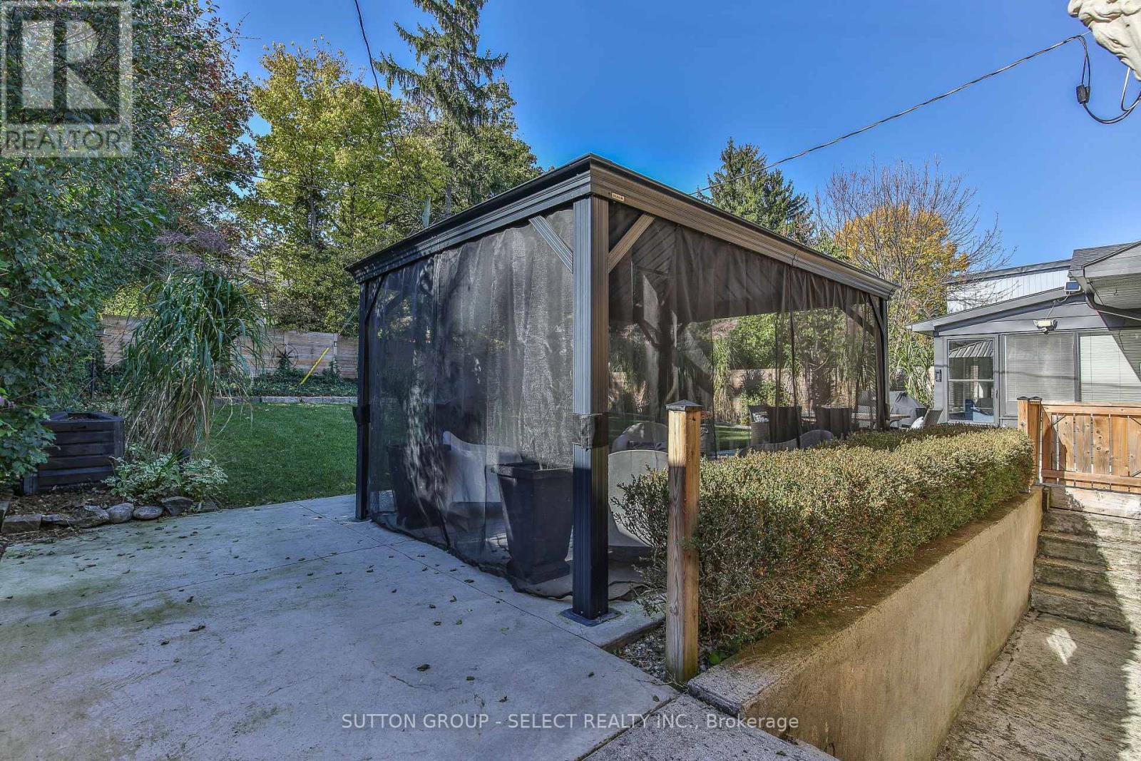 4 bedroom Single Family interior view, 35 Croxton Road, London South (South G), Ontario