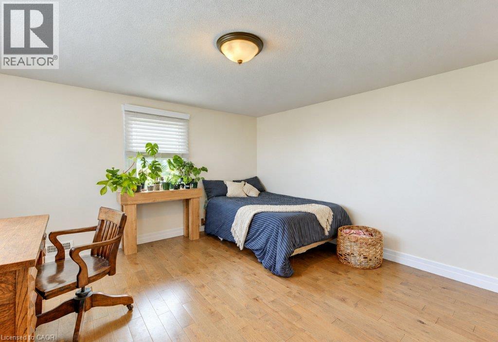 1529 NAFZIGER Road - 17
