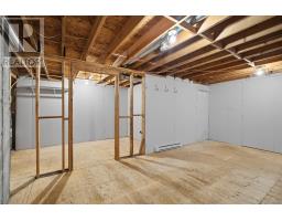 322 Lanark Drive thumbnail 21