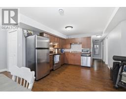 322 Lanark Drive thumbnail 34