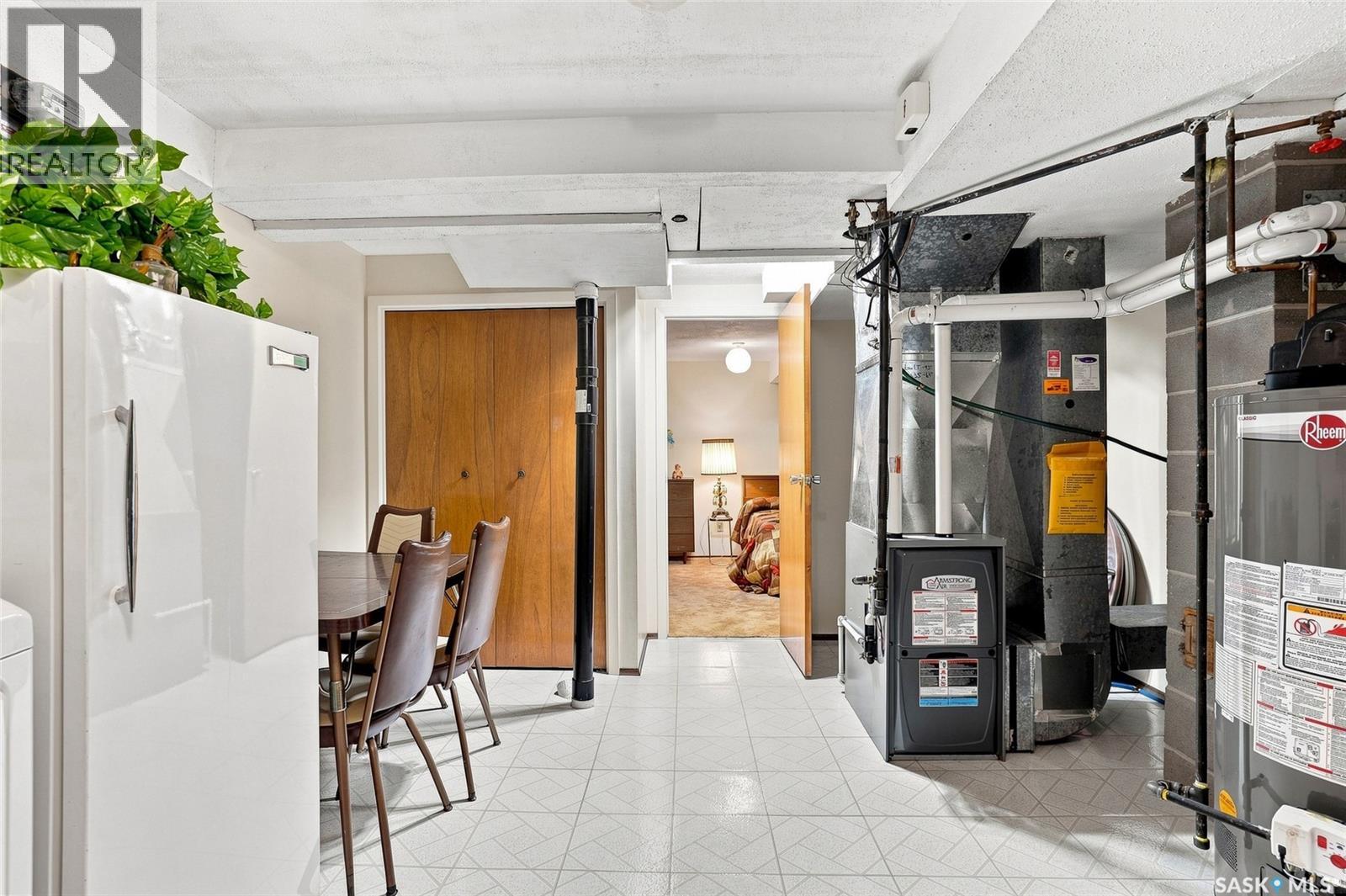 102 Bence CRESCENT, Saskatoon — photo 35