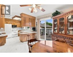 Den - 102 Bence Crescent, Saskatoon, SK S7L4J1 Photo 11