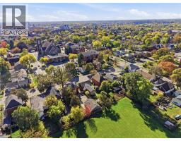 74 Richmond Street, Brantford, ON N3T3Y5 Photo 45