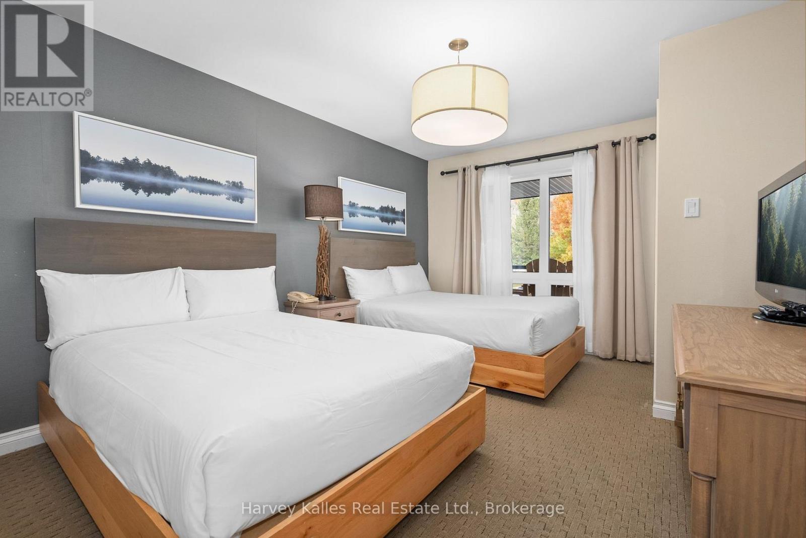 #201 54 DEERHURST SUMMIT DRIVE - 18