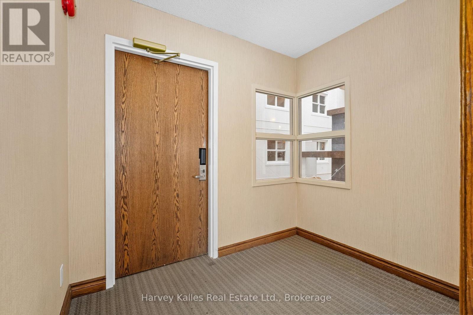 #201 54 DEERHURST SUMMIT DRIVE - 21