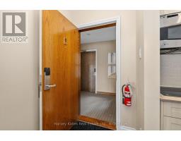 201 - 54 Deerhurst Summit Drive, Huntsville, ON P1H2E8 Photo 6