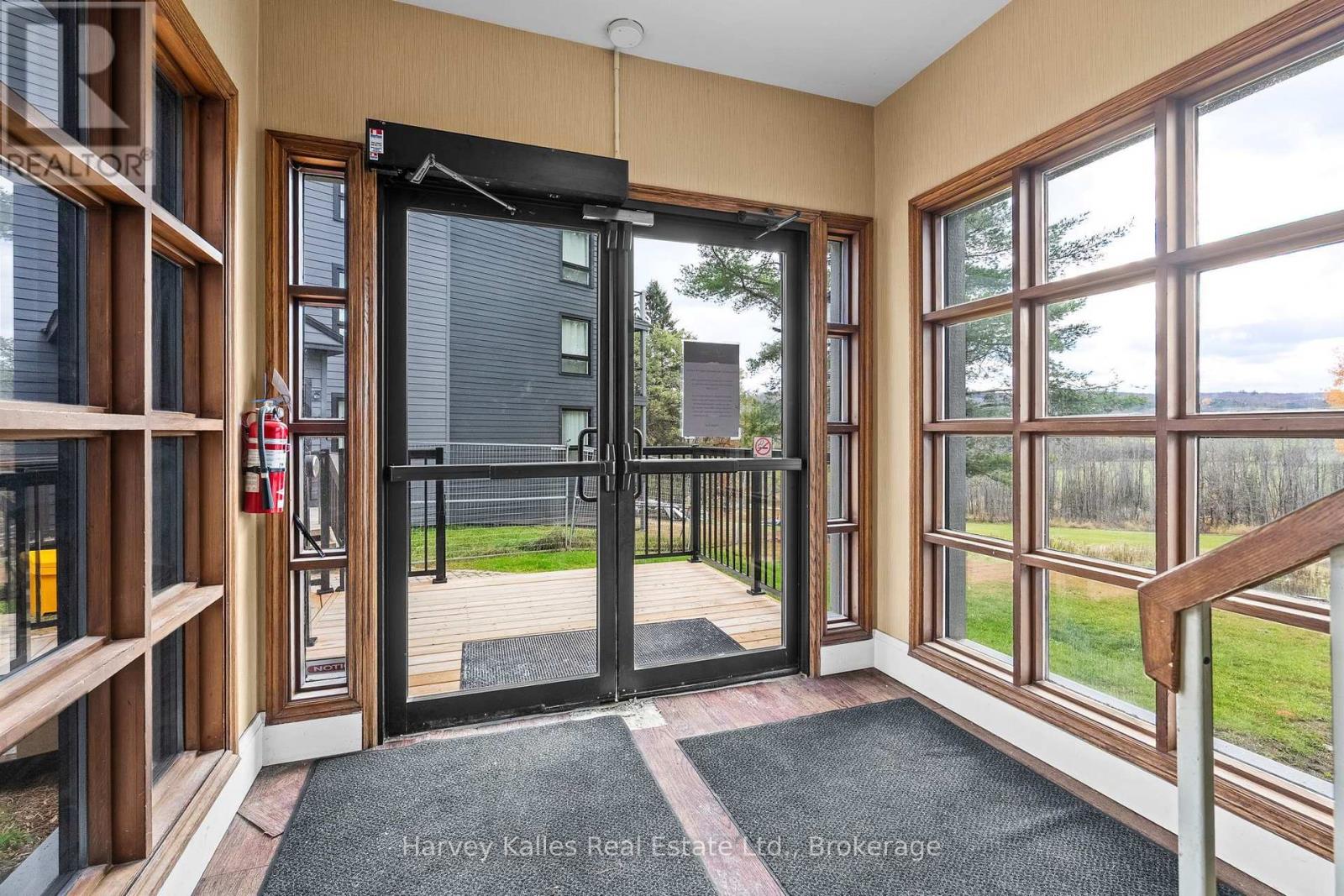#202 54 DEERHURST SUMMIT DRIVE - 21