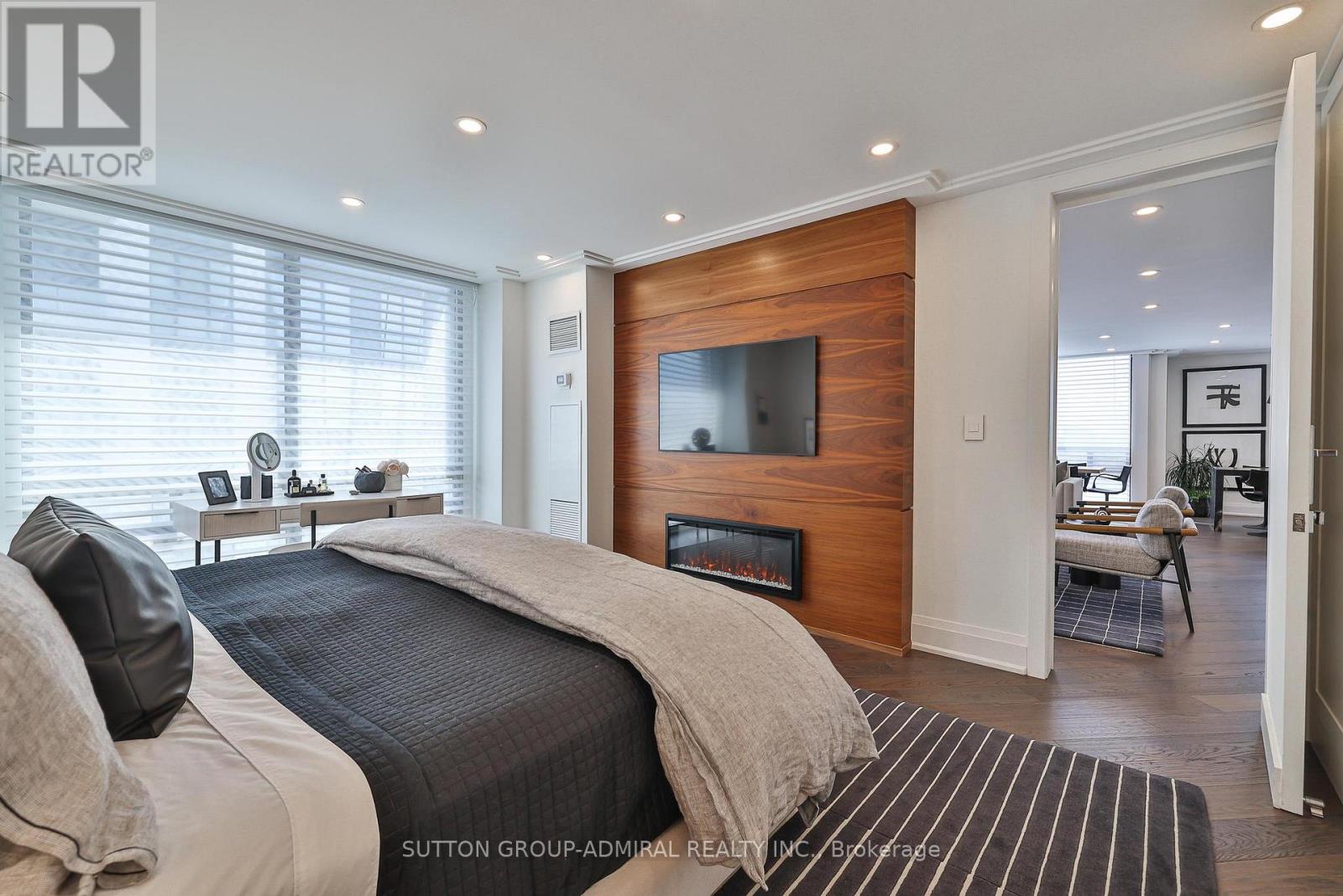 1404- 619 Avenue Road, Toronto, ON photo 23