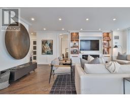 1404 - 619 Avenue Road, Toronto, ON M4V2K6 Photo 10