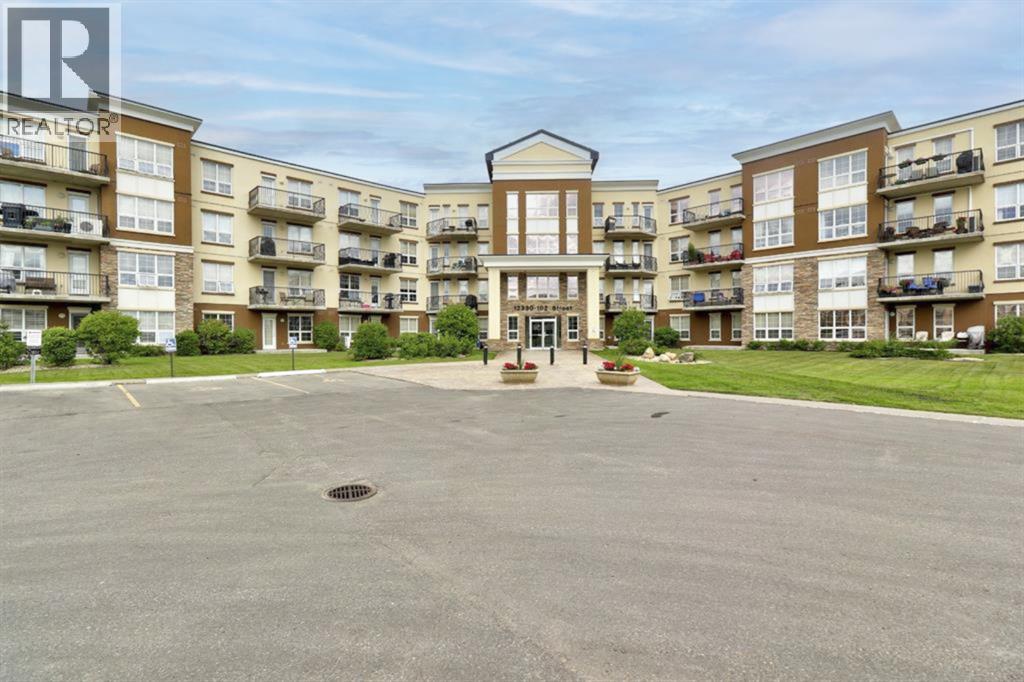 215, 12330 102 St, Grande Prairie