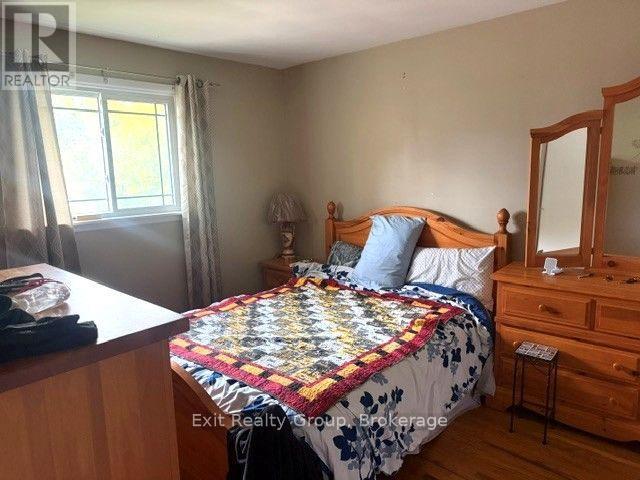 14 Ernest Court, Belleville, ON photo 11