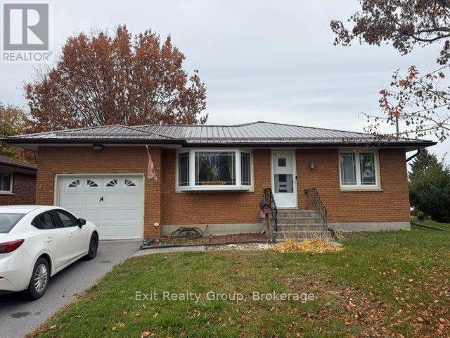 14 ERNEST COURT, Belleville — photo 2