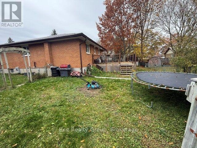 14 Ernest Court, Belleville, ON photo 28