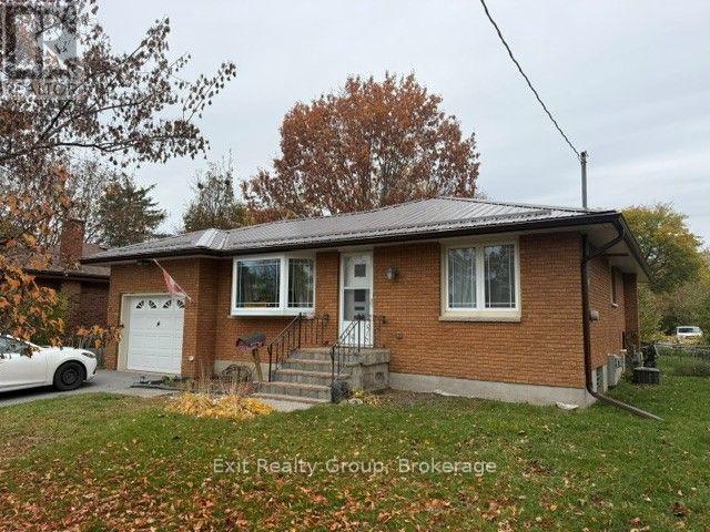 14 ERNEST COURT, Belleville — photo 3