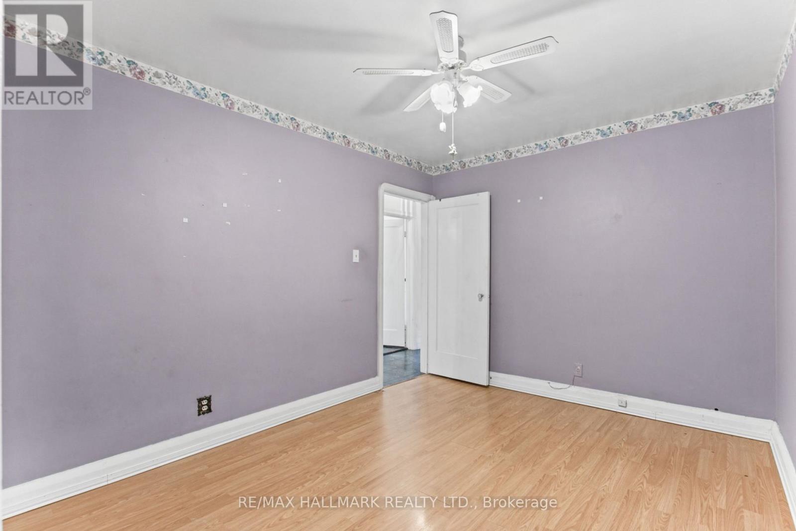 2797 St Clair Avenue East, Toronto, ON photo 11