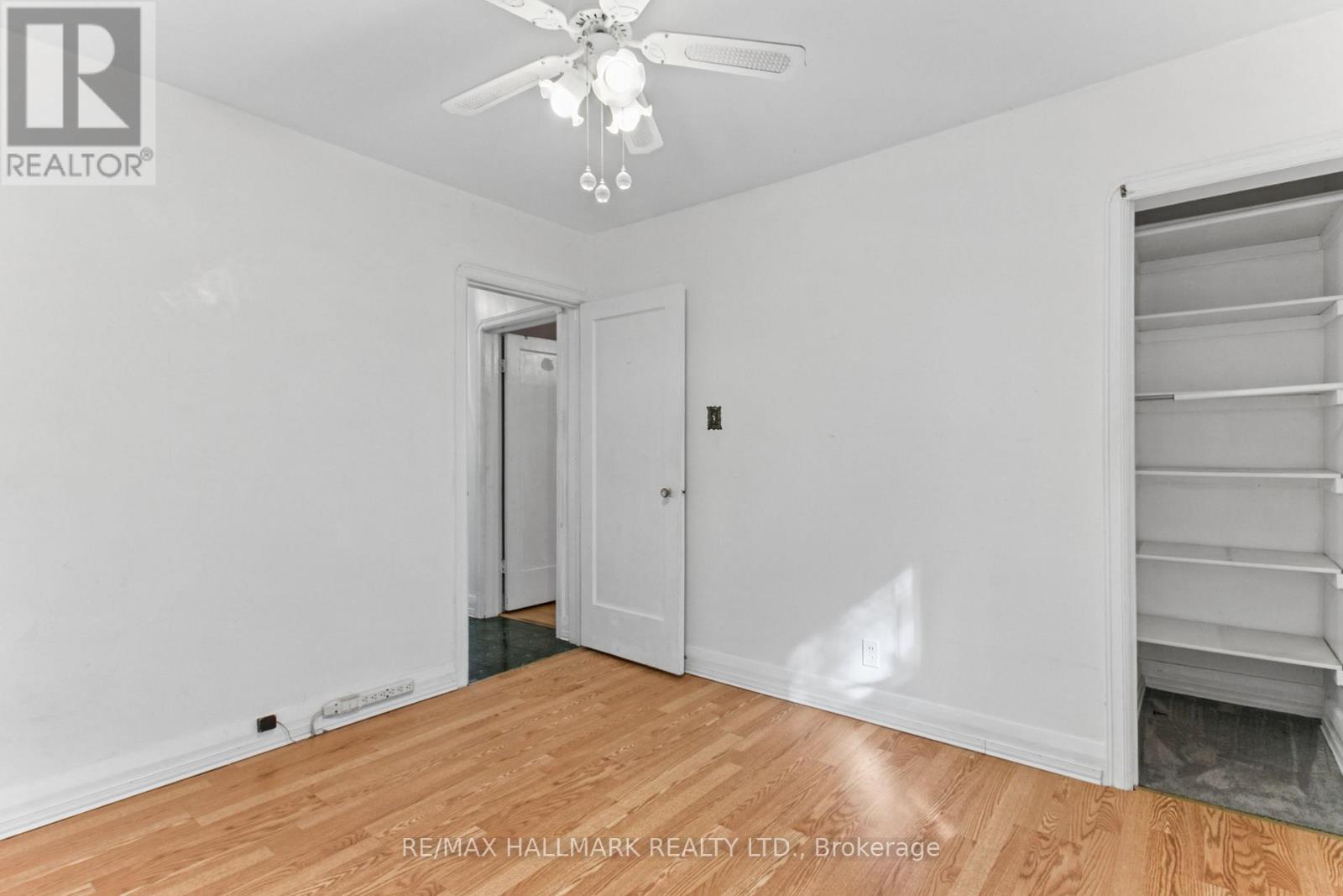 2797 St Clair Avenue East, Toronto, ON photo 13