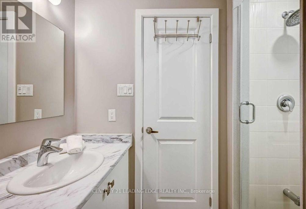 56- 15 Donald Fleming Way, Whitby, ON photo 12