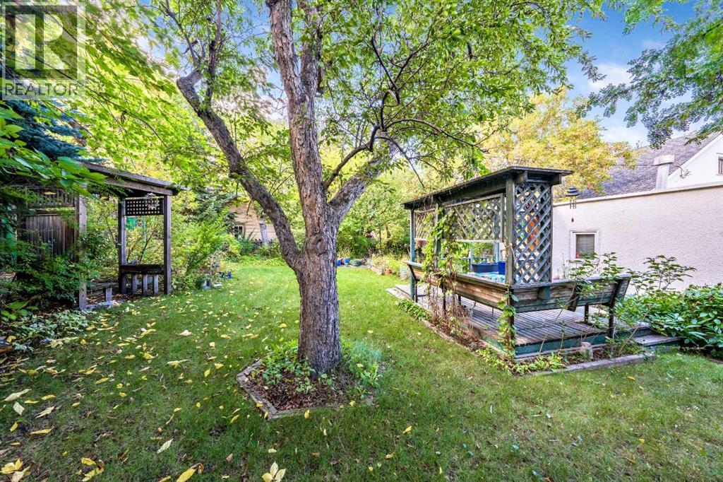 309 Sharon Avenue SW, Calgary — photo 13