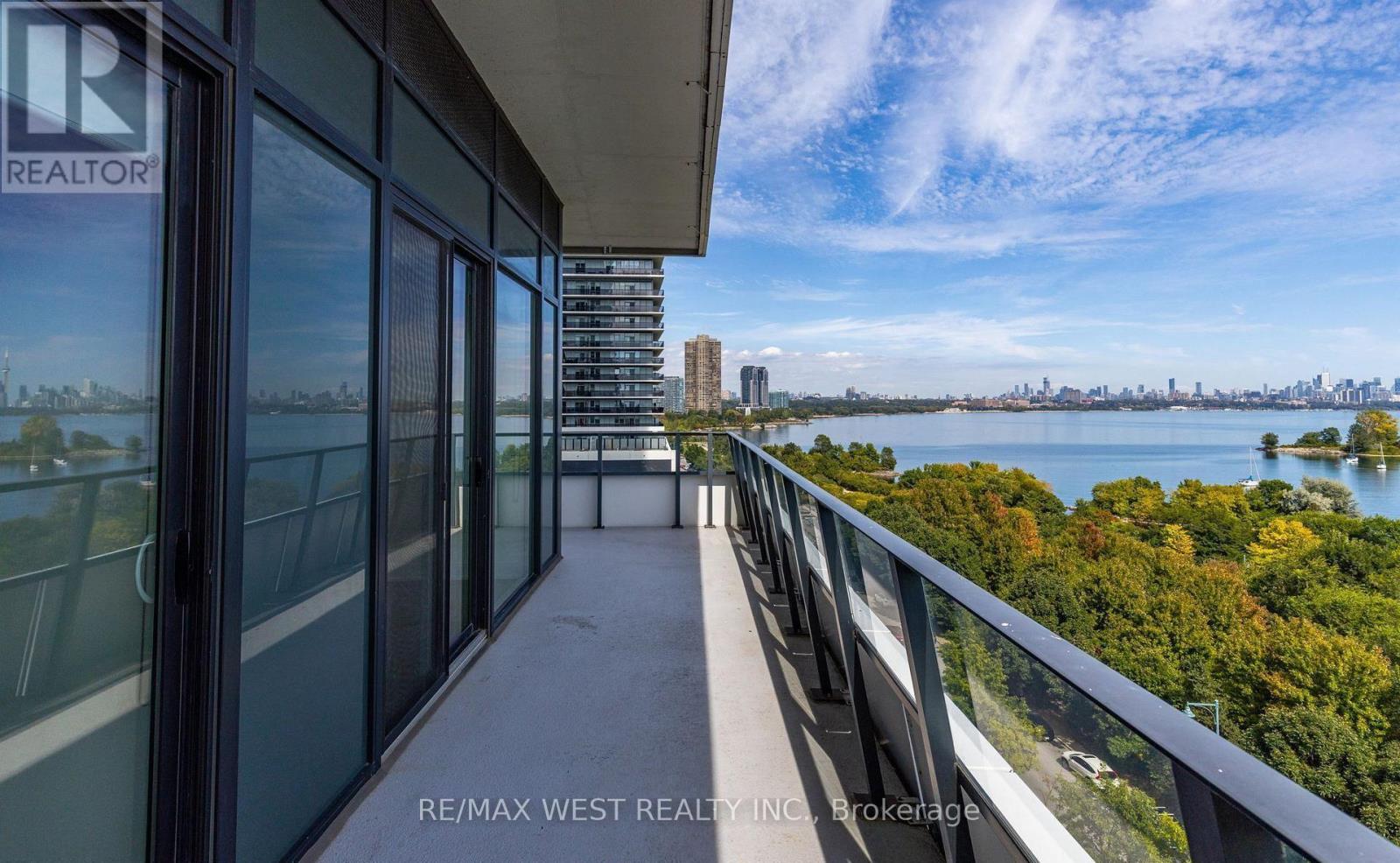 702- 20 Shore Breeze Drive, Toronto, ON photo 24