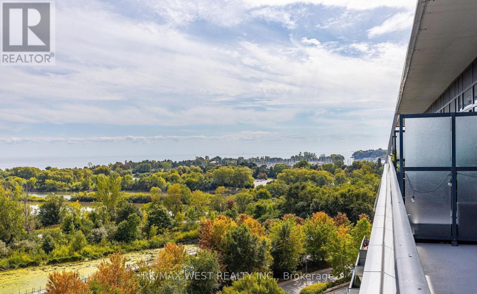 702- 20 Shore Breeze Drive, Toronto, ON photo 35